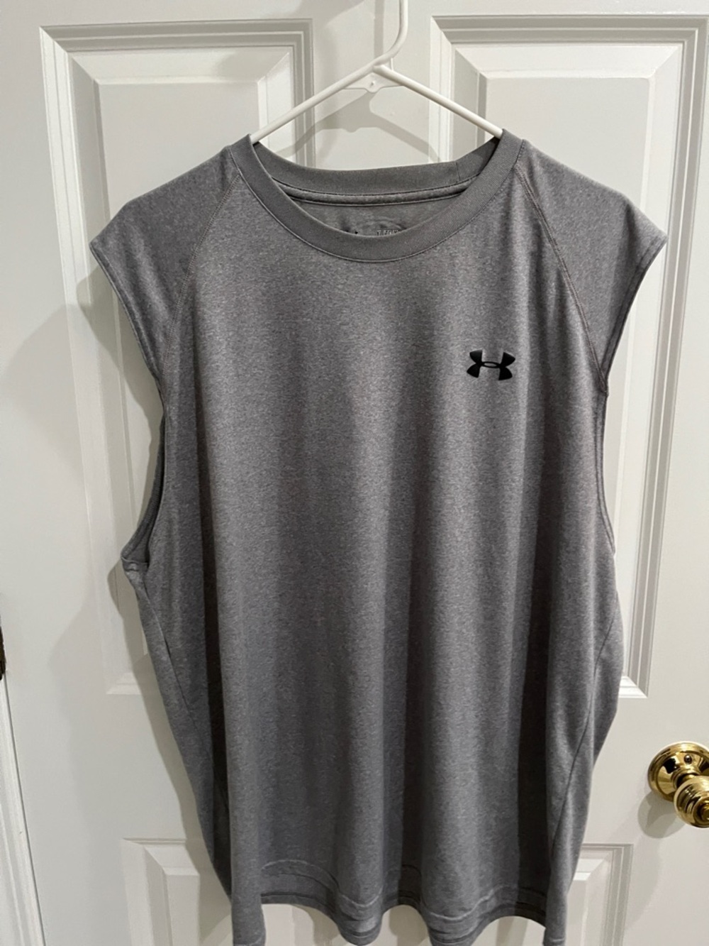 Under Armour Light Gray Sleeveless Muscle Tee